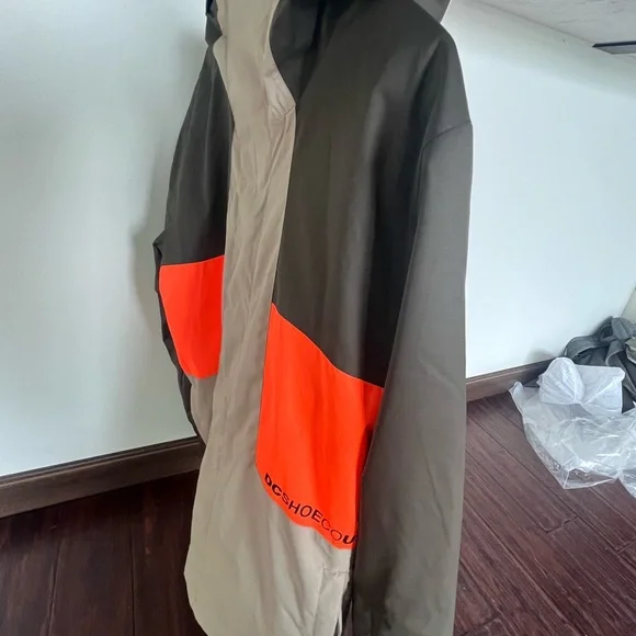 DC Defy Snowboard Jacket 2023 - Picture 5 of 7